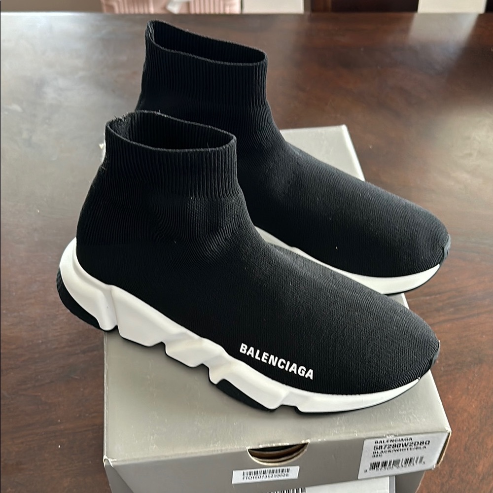 New in Box AUTHENTIC Balenciaga Women's Speed Knit High Top Sneakers